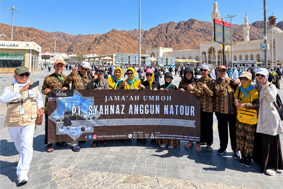 Tentang Syahnaz Umrah